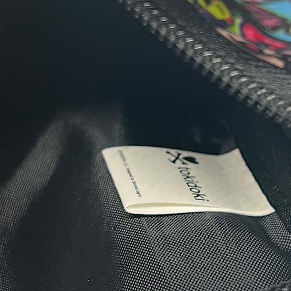 Tokidoki Super Cute Multicolored Crossbody Bag Purse 🌸🌸 - Picture 6 of 6